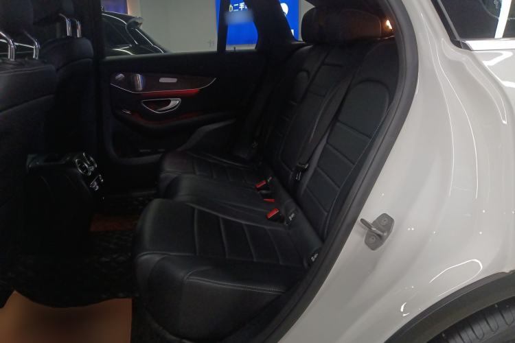 Used Mercedes-Benz GLC 2022 GLC 300 L 4MATIC Dynamic Model Interior 4