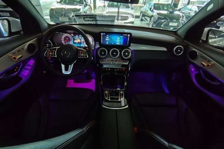 Used Mercedes-Benz GLC 2022 Facelifted GLC 260 L 4MATIC Dynamic Edition Interior 5