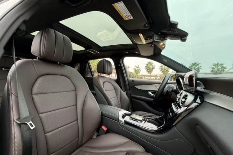 Used Mercedes-Benz GLC 2022 Facelifted GLC 260 L 4MATIC Dynamic Edition Interior 8