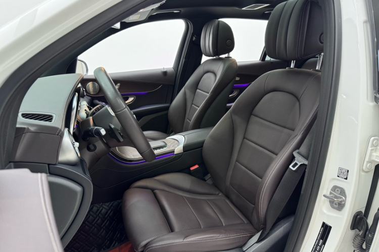 Used Mercedes-Benz GLC 2022 Refreshed GLC 300 L 4MATIC Dynamic Edition Interior 8