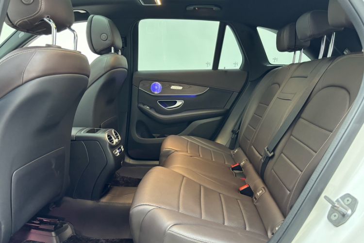 Used Mercedes-Benz GLC 2022 Refreshed GLC 300 L 4MATIC Dynamic Edition Prestige Version Interior 9