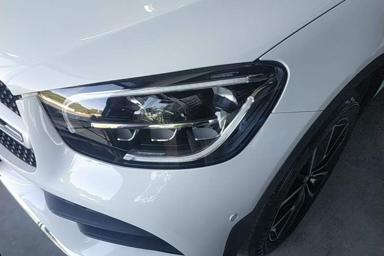 Used Mercedes-Benz GLC 2022 Second Facelift GLC 260 L 4MATIC Luxury Edition Left Front Headlight