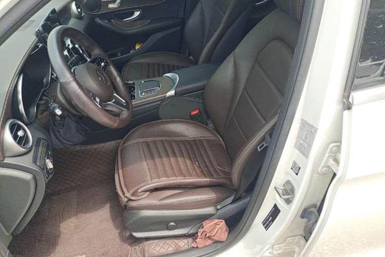 Used Mercedes-Benz GLC 2022 Refreshed GLC 300 L 4MATIC Dynamic Edition Prestige Version Left Front Seat