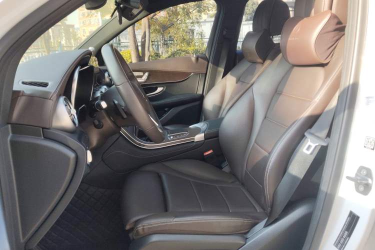 Used Mercedes-Benz GLC 2022 Refreshed GLC 300 L 4MATIC Dynamic Edition Left Front Seat