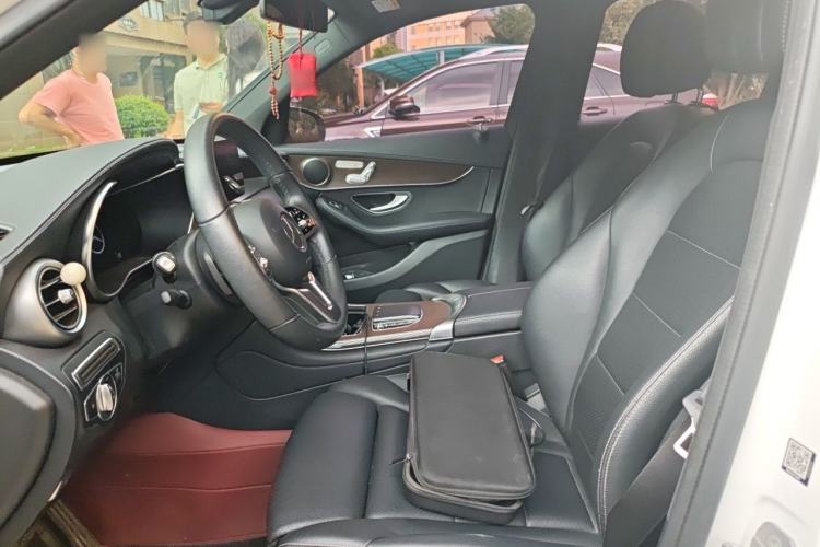 Used Mercedes-Benz GLC 2022 Refreshed GLC 300 L 4MATIC Dynamic Edition Prestige Version Left Front Seat