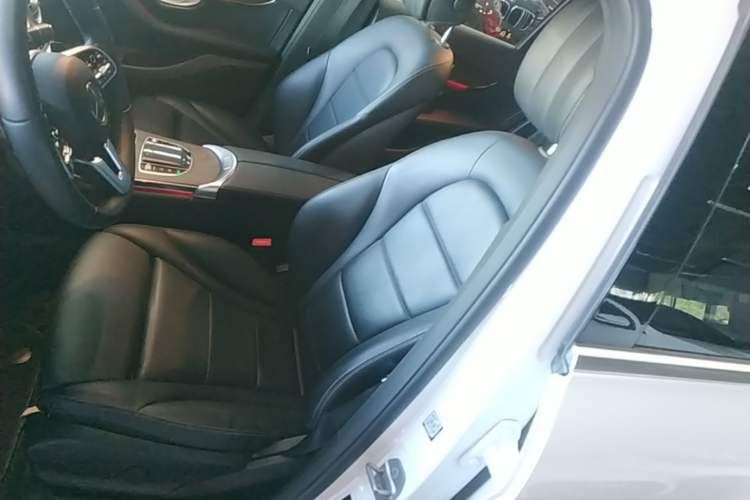 Used Mercedes-Benz GLC 2022 Second Facelift GLC 260 L 4MATIC Luxury Edition Left Front Seat