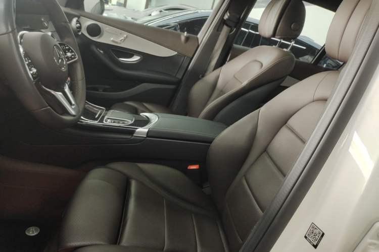 Used Mercedes-Benz GLC 2022 Facelifted GLC 260 L 4MATIC Dynamic Edition Left Front Seat