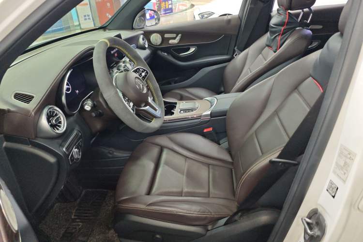 Used Mercedes-Benz GLC 2022 Refreshed GLC 300 L 4MATIC Dynamic Edition Left Front Seat