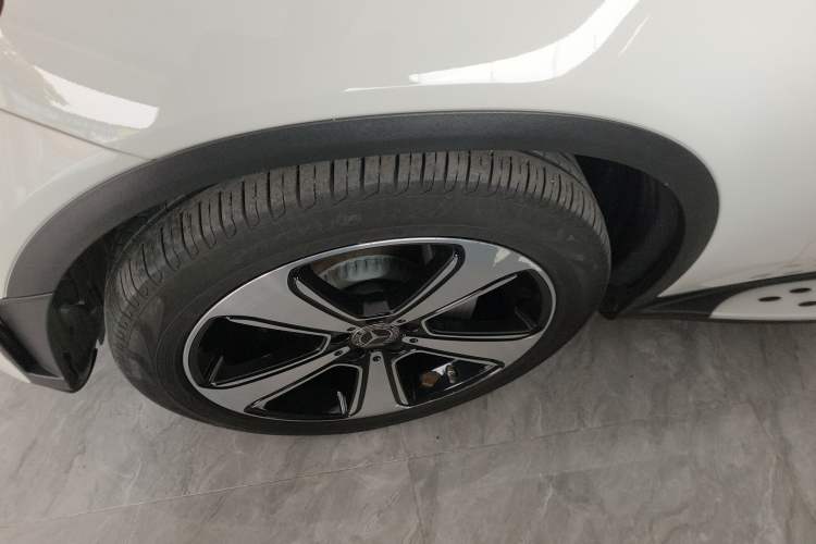 Used Mercedes-Benz GLC 2022 Refreshed GLC 300 L 4MATIC Dynamic Edition Prestige Version Left Front Wheel Hub