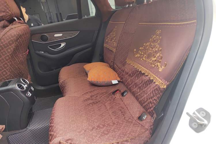 Used Mercedes-Benz GLC 2022 Facelift GLC 300 L 4MATIC Luxury Edition Left Rear Seat