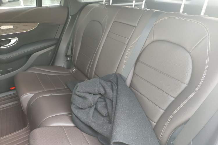 Used Mercedes-Benz GLC 2022 Refreshed GLC 300 L 4MATIC Dynamic Edition Left Rear Seat