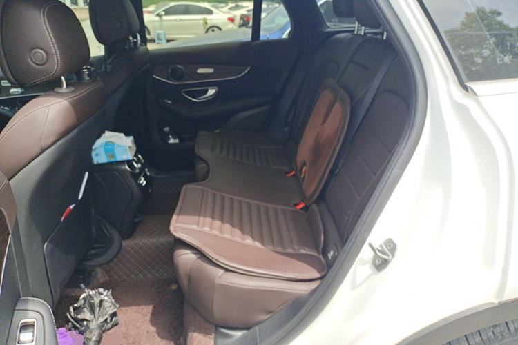 Used Mercedes-Benz GLC 2022 Refreshed GLC 300 L 4MATIC Dynamic Edition Prestige Version Left Rear Seat