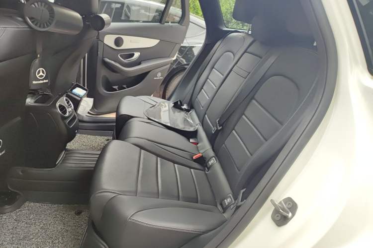 Used Mercedes-Benz GLC 2022 Second Facelift GLC 260 L 4MATIC Dynamic Edition Left Rear Seat