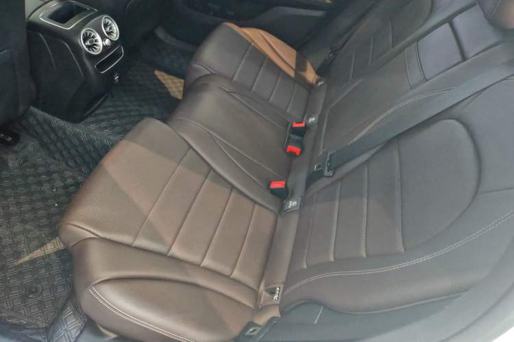 Used Mercedes-Benz GLC 2022 Facelifted GLC 260 L 4MATIC Dynamic Edition Left Rear Seat