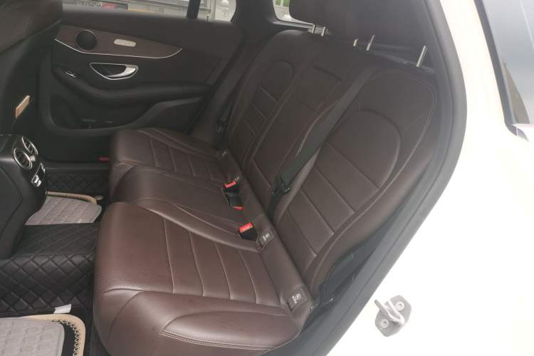Used Mercedes-Benz GLC 2022 GLC 300 L 4MATIC Dynamic Edition Prestige Model Left Rear Seat