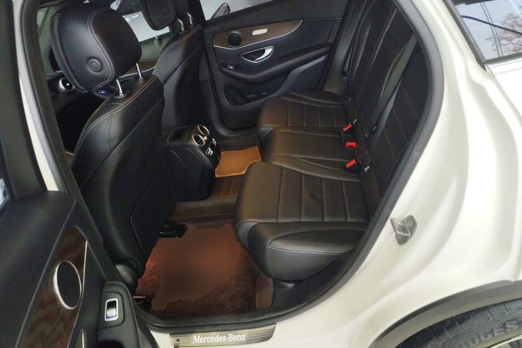 Used Mercedes-Benz GLC 2022 GLC 260 L 4MATIC Luxury Model Left Rear Seat