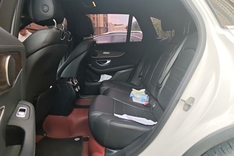 Used Mercedes-Benz GLC 2022 Refreshed GLC 300 L 4MATIC Dynamic Edition Prestige Version Left Rear Seat
