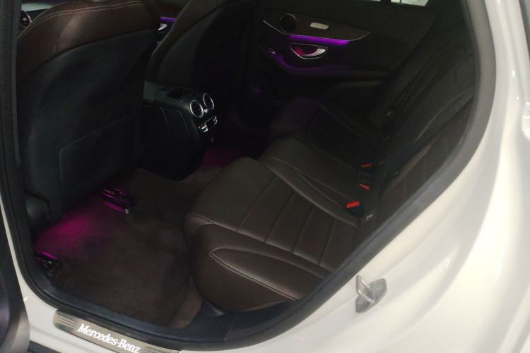 Used Mercedes-Benz GLC 2022 Refreshed GLC 300 L 4MATIC Dynamic Edition Prestige Version Left Rear Seat