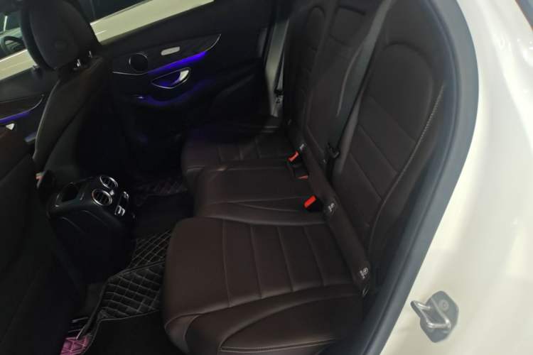 Used Mercedes-Benz GLC 2022 Refreshed GLC 300 L 4MATIC Dynamic Edition Left Rear Seat