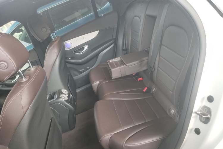 Used Mercedes-Benz GLC 2022 Second Facelift GLC 260 L 4MATIC Dynamic Edition Left Rear Seat