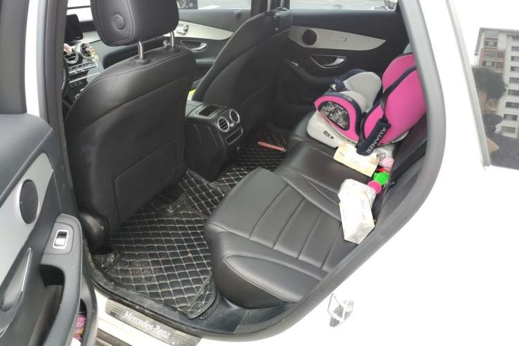 Used Mercedes-Benz GLC 2022 Facelifted GLC 260 L 4MATIC Dynamic Edition Left Rear Seat