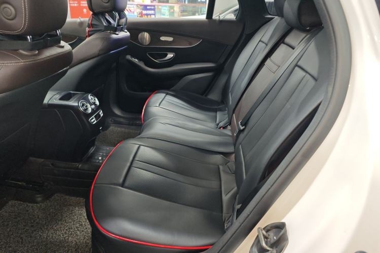 Used Mercedes-Benz GLC 2022 Refreshed GLC 300 L 4MATIC Dynamic Edition Left Rear Seat