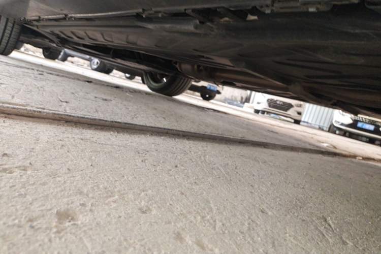 Used Mercedes-Benz GLC 2022 Refreshed GLC 300 L 4MATIC Dynamic Edition Prestige Version Left Side Sill