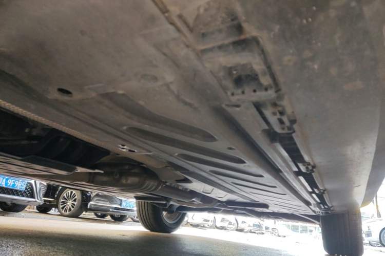 Used Mercedes-Benz GLC 2022 Facelifted GLC 260 L 4MATIC Dynamic Edition Left Side Sill