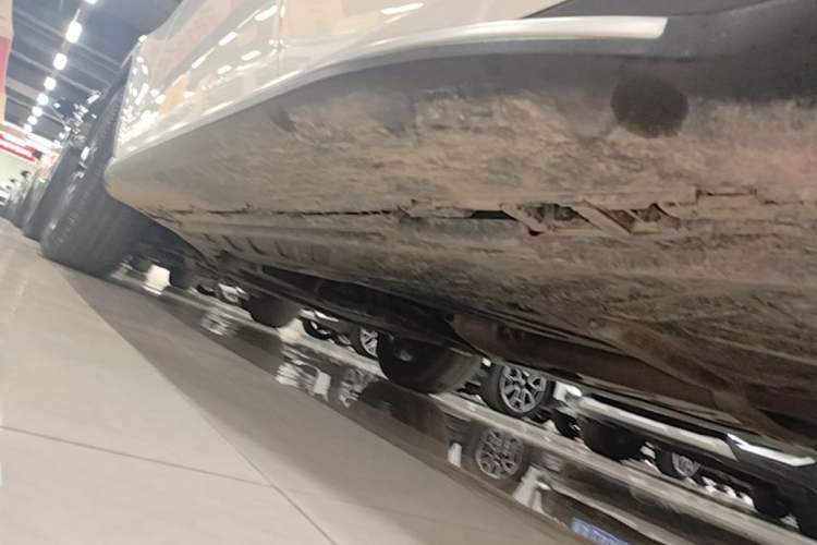 Used Mercedes-Benz GLC 2022 Refreshed GLC 300 L 4MATIC Dynamic Edition Left Side Sill