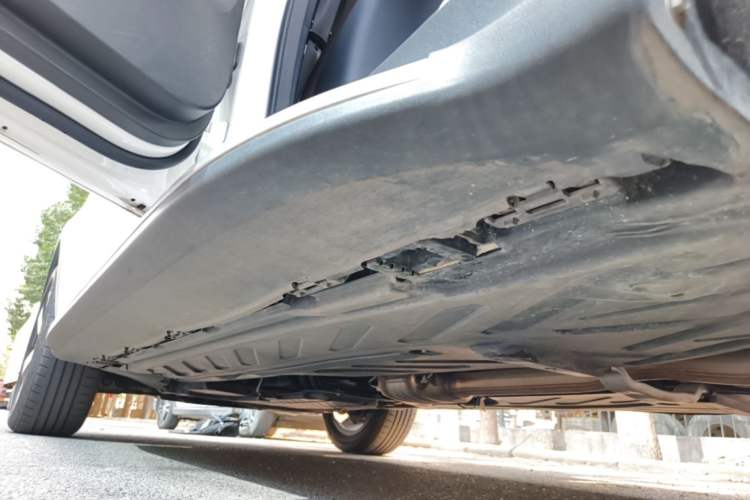 Used Mercedes-Benz GLC 2022 Facelifted GLC 260 L 4MATIC Dynamic Edition Left Side Sill