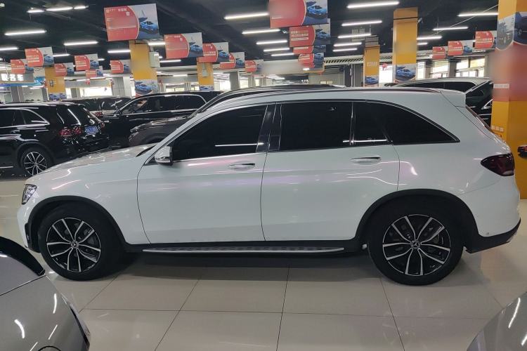 Used Mercedes-Benz GLC 2022 Facelift GLC 260 L 4MATIC Luxury Edition Left Side