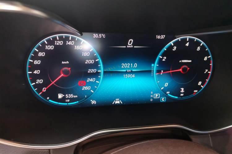 Used Mercedes-Benz GLC 2022 Refreshed GLC 300 L 4MATIC Dynamic Edition Prestige Version Odometer Close Up
