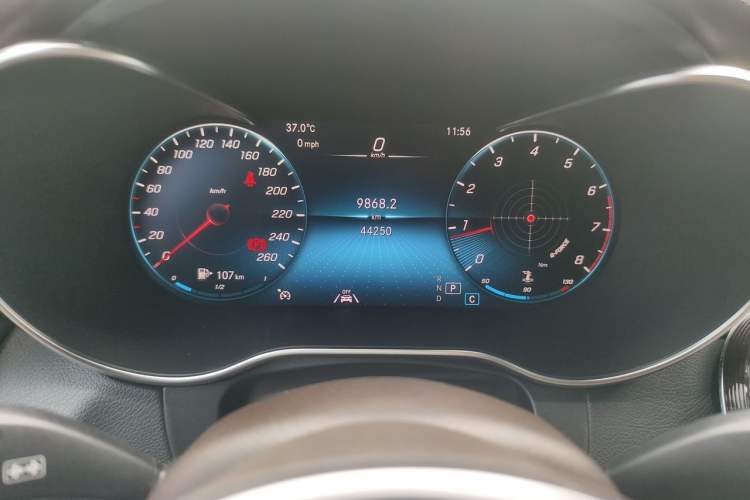 Used Mercedes-Benz GLC 2022 GLC 300 L 4MATIC Dynamic Edition Prestige Model Odometer Close Up