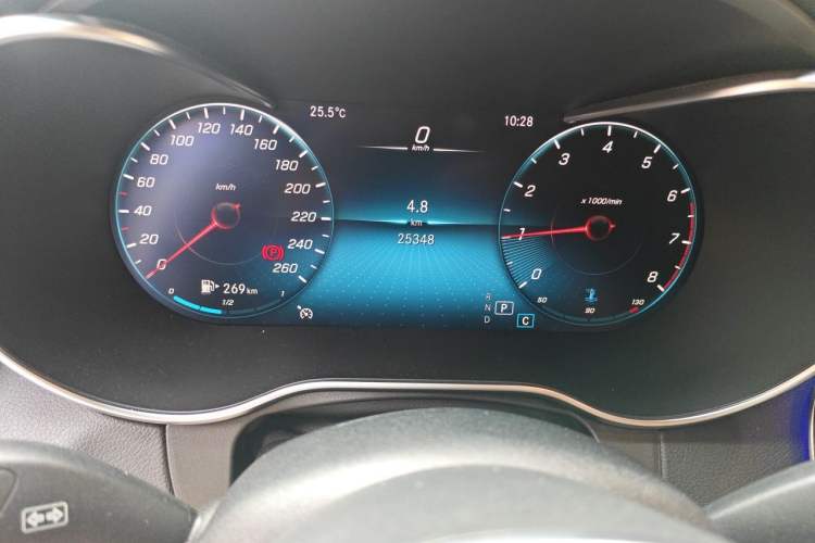 Used Mercedes-Benz GLC 2022 Refreshed GLC 300 L 4MATIC Dynamic Edition Prestige Version Odometer Close Up