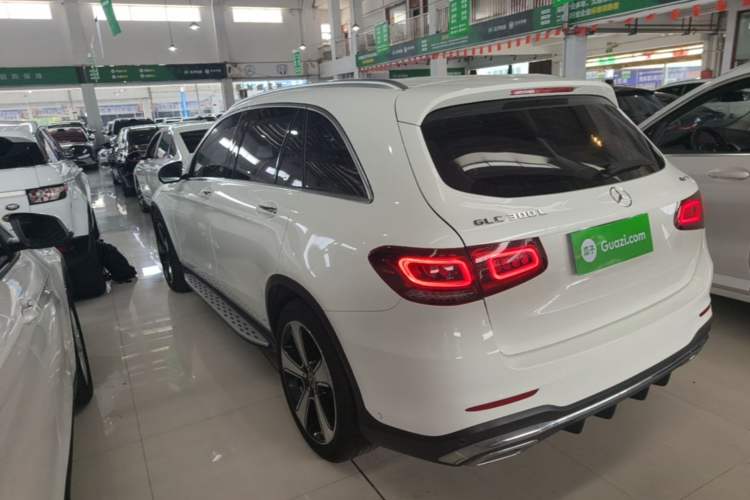 Used Mercedes-Benz GLC 2022 Facelift GLC 300 L 4MATIC Luxury Edition Rear Left 45 Deg