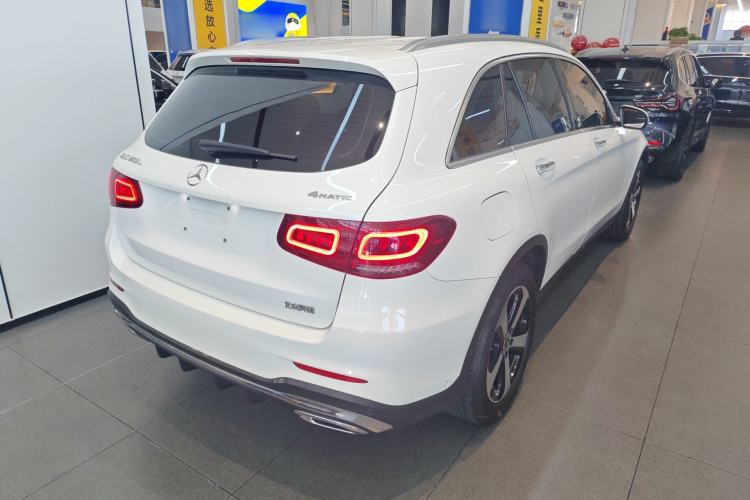 Used Mercedes-Benz GLC 2022 Facelifted GLC 260 L 4MATIC Dynamic Edition Rear Right 45 Deg