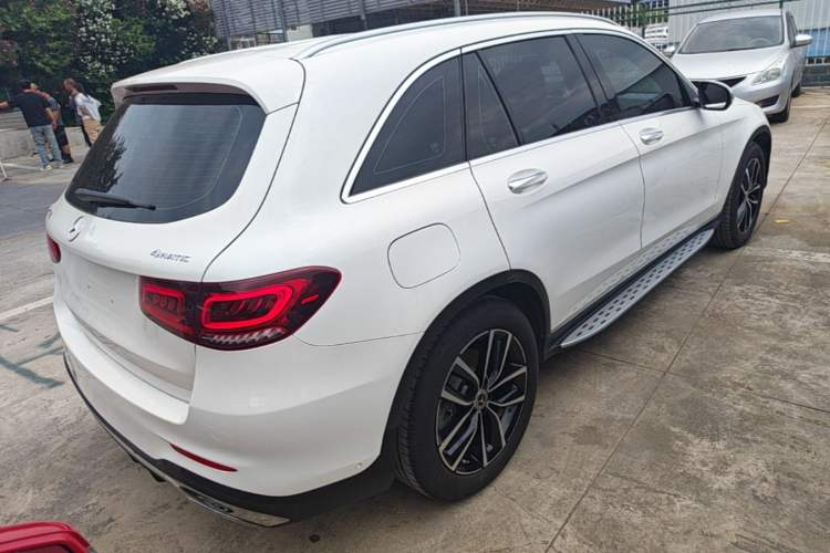Used Mercedes-Benz GLC 2022 Second Facelift GLC 260 L 4MATIC Luxury Edition Rear Right 45 Deg