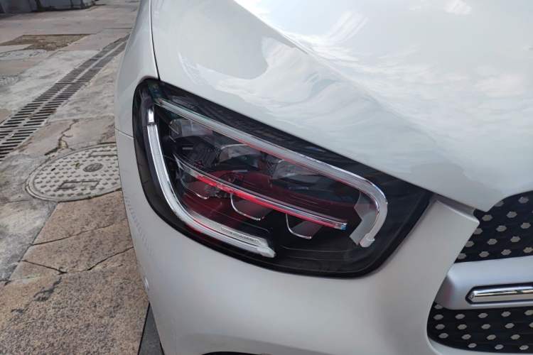 Used Mercedes-Benz GLC 2022 Facelift GLC 300 L 4MATIC Luxury Edition Right Front Headlight