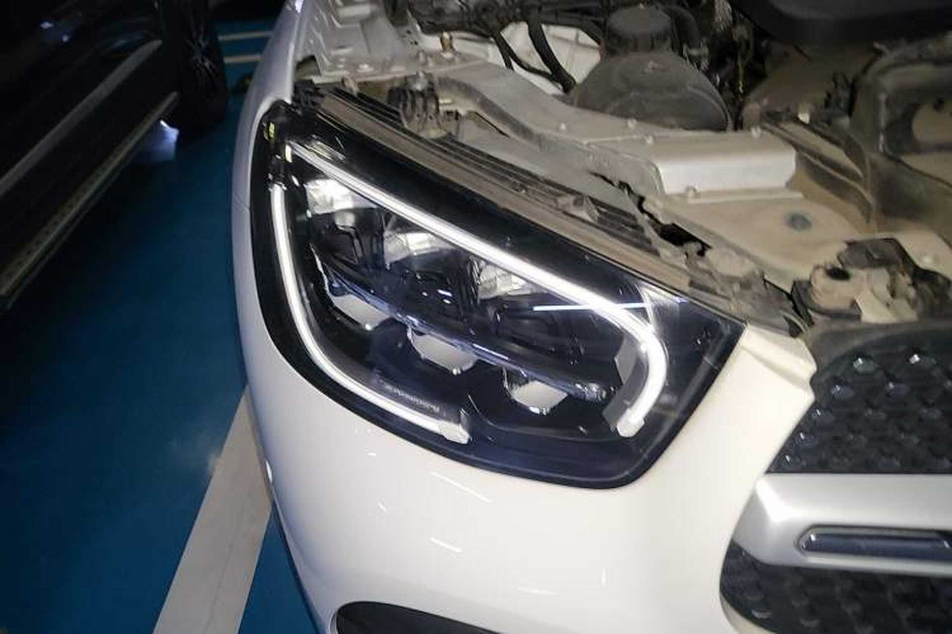 Used Mercedes-Benz GLC 2022 Second Facelift GLC 260 L 4MATIC Luxury Edition Right Front Headlight