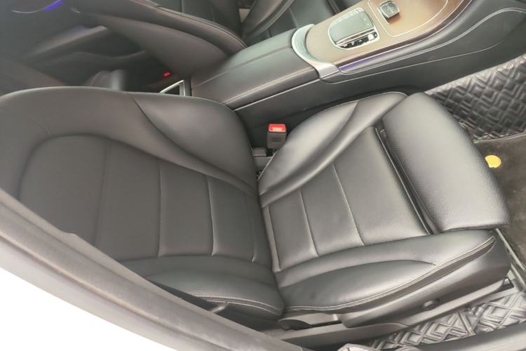 Used Mercedes-Benz GLC 2022 Refreshed GLC 300 L 4MATIC Dynamic Edition Right Front Seat