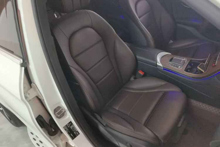 Used Mercedes-Benz GLC 2022 Refreshed GLC 300 L 4MATIC Dynamic Edition Prestige Version Right Front Seat