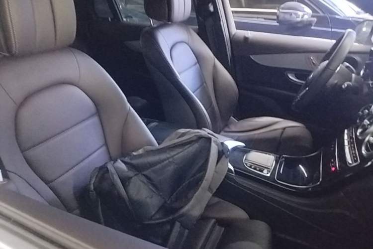 Used Mercedes-Benz GLC 2022 Second Facelift GLC 260 L 4MATIC Dynamic Edition Right Front Seat
