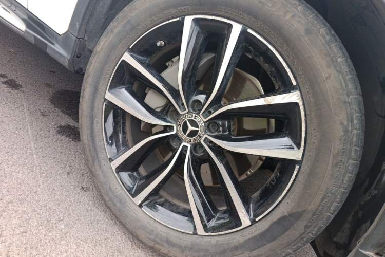 Used Mercedes-Benz GLC 2022 Refreshed GLC 300 L 4MATIC Dynamic Edition Right Front Wheel Hub