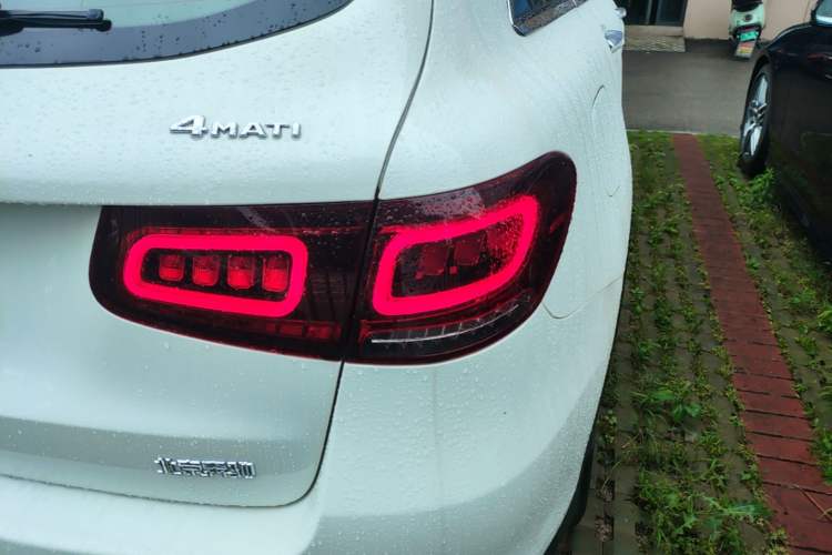 Used Mercedes-Benz GLC 2022 Refreshed GLC 300 L 4MATIC Dynamic Edition Right Rear Taillight