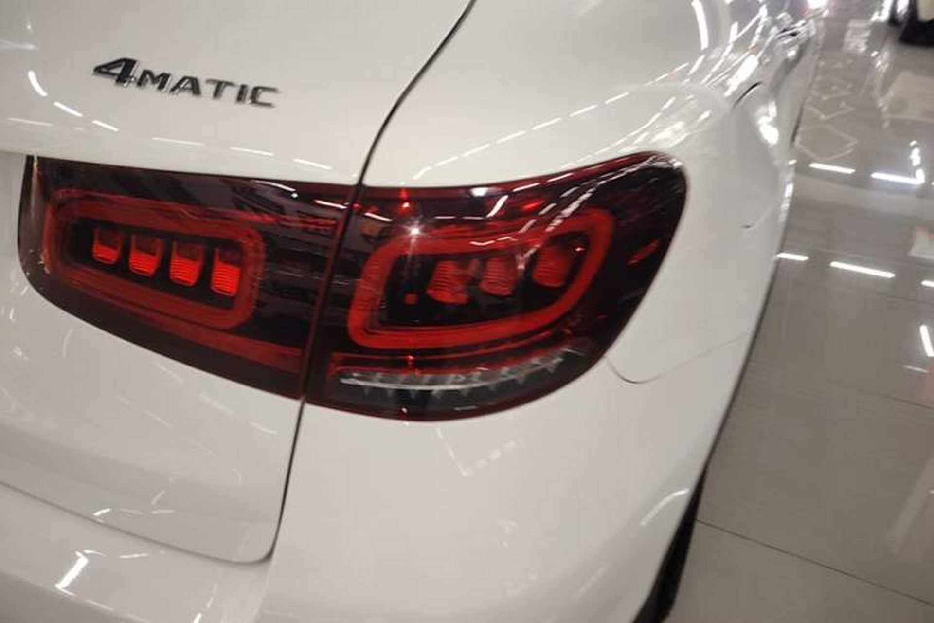 Used Mercedes-Benz GLC 2022 Refreshed GLC 300 L 4MATIC Dynamic Edition Prestige Version Right Rear Taillight