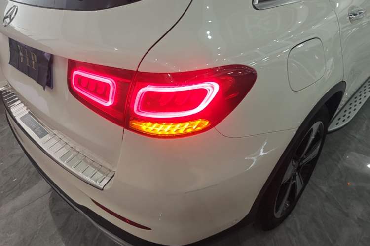 Used Mercedes-Benz GLC 2022 Refreshed GLC 300 L 4MATIC Dynamic Edition Prestige Version Right Rear Taillight