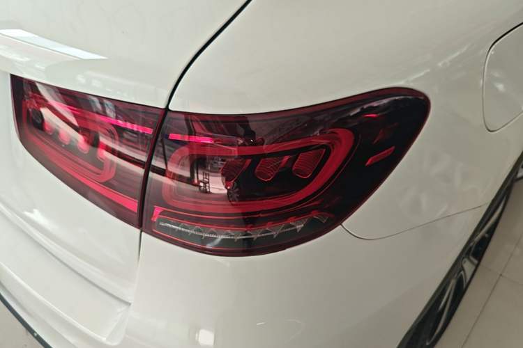 Used Mercedes-Benz GLC 2022 GLC 300 L 4MATIC Dynamic Edition Prestige Model Right Rear Taillight
