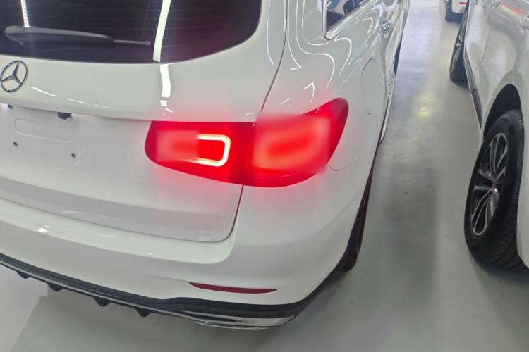 Used Mercedes-Benz GLC 2022 Refreshed GLC 300 L 4MATIC Dynamic Edition Right Rear Taillight