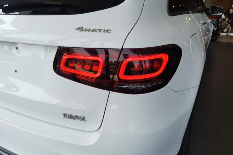 Used Mercedes-Benz GLC 2022 Facelift GLC 260 L 4MATIC Luxury Edition Right Rear Taillight