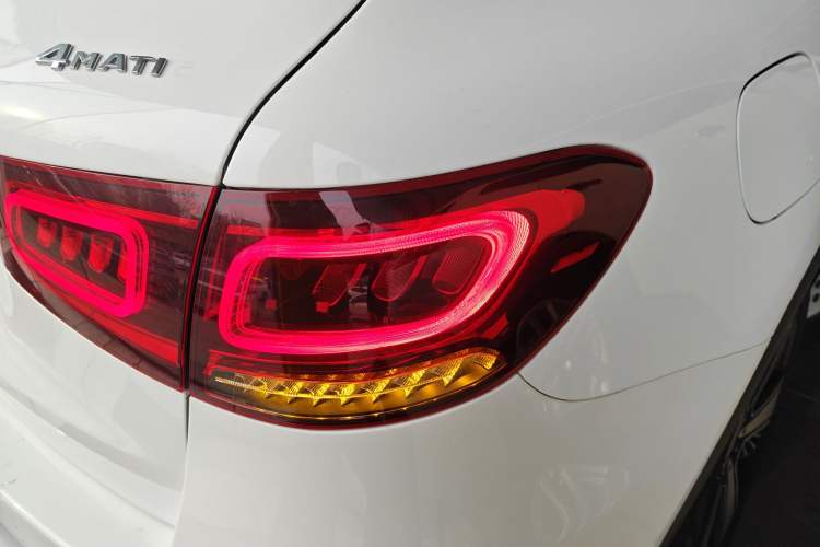 Used Mercedes-Benz GLC 2022 Refreshed GLC 300 L 4MATIC Dynamic Edition Prestige Version Right Rear Taillight
